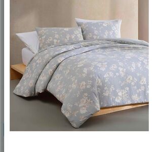 Calvin Klein Queen Duvet